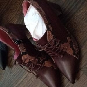 Epiphany Desma Ankle Boot EU37 US7 Italy